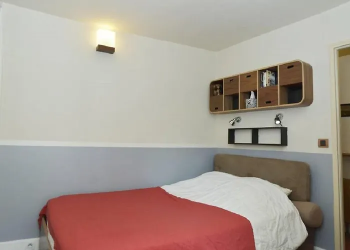 Le Reflet Du Temps Apartment